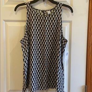 Old Navy sleeveless top